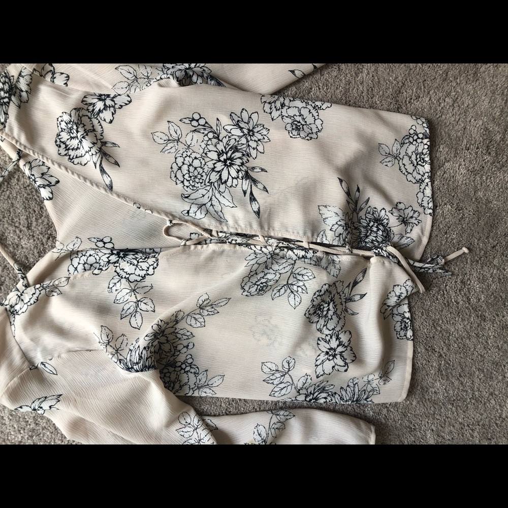 Blouse - Picture 3 of 3